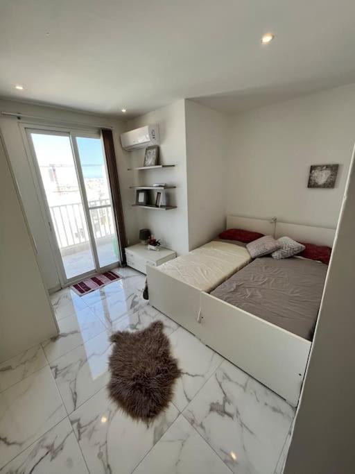 2 Bedroom Apartment In Msida, Malta Ngoại thất bức ảnh